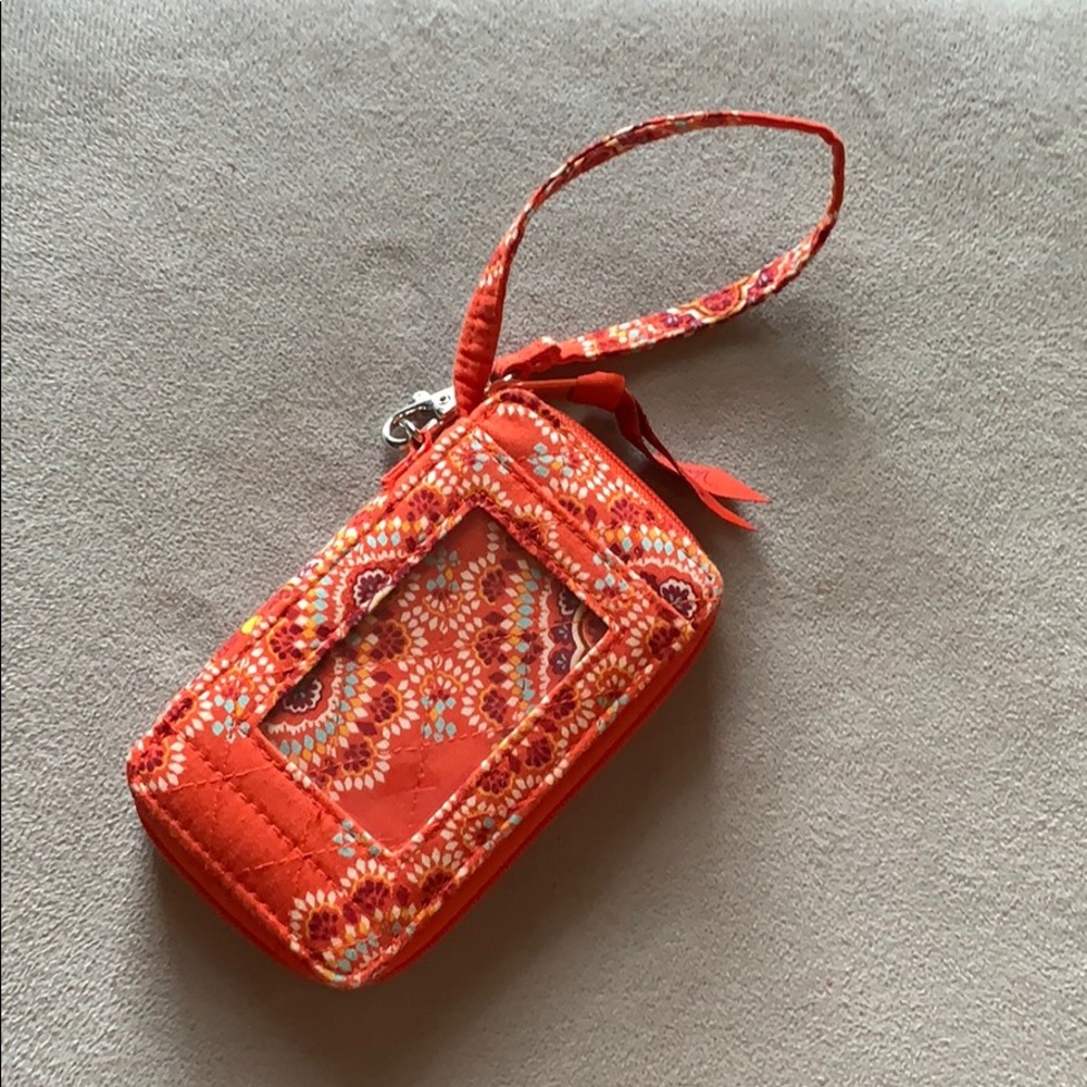 Vera Bradley wristlet NWOT!